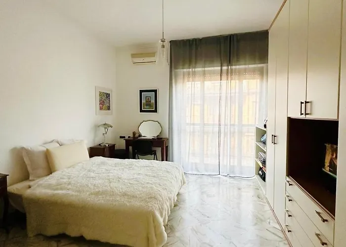 Derossi63 Apartamento