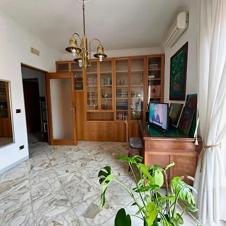 Appartamento Derossi63 *